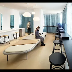 ** Hotel kapsułowy 9h Nine Ningyocho Japonia