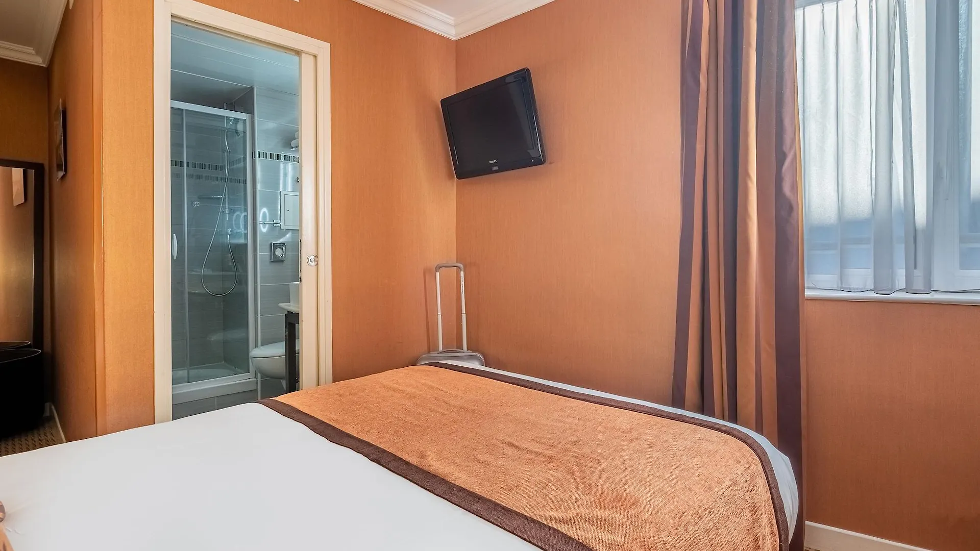 Hotel 85 Saint Honore Paris France